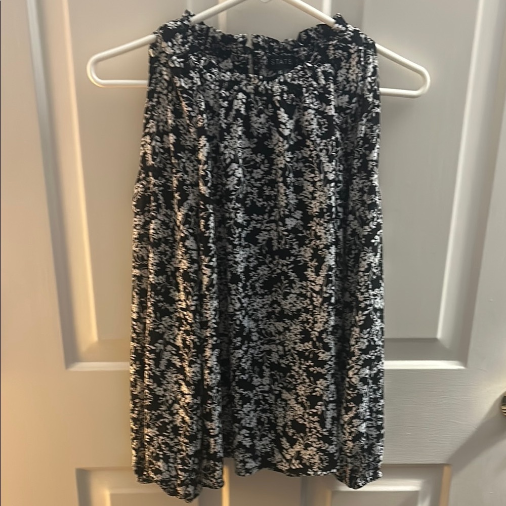 STATE Black and White Cold Shoulder Shirt